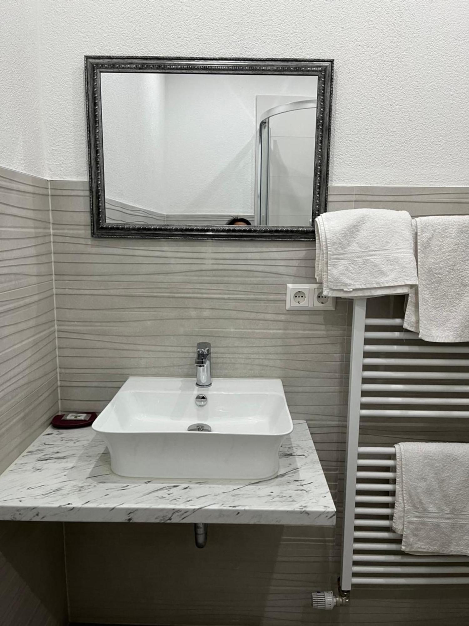 Trang Hotel Rastatt Buitenkant foto